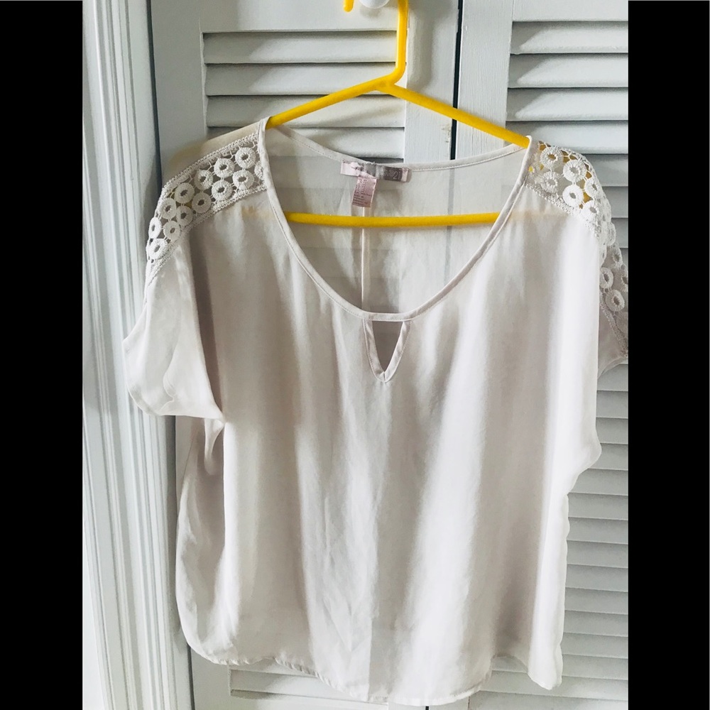 Woman Ivory Blouse